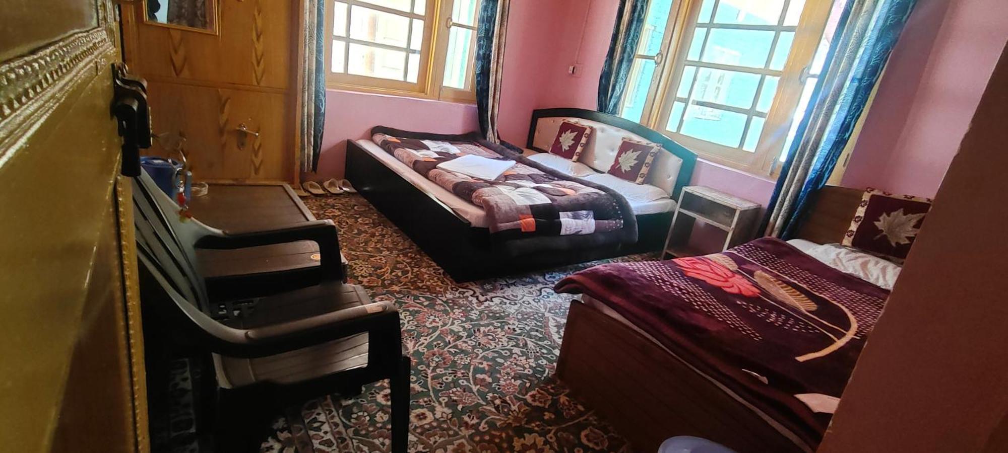 Hotel Friends Enclave Gurez à Kanzalwan Extérieur photo