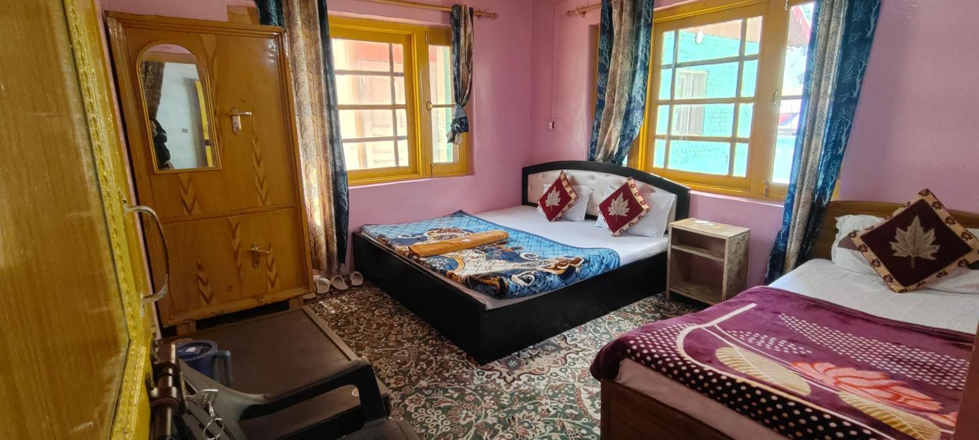 Hotel Friends Enclave Gurez à Kanzalwan Extérieur photo